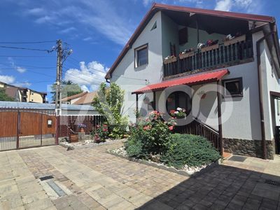 Casă cu 5 camere de vânzare în Șelimbăr, Sibiu – fotografia 2 din 18