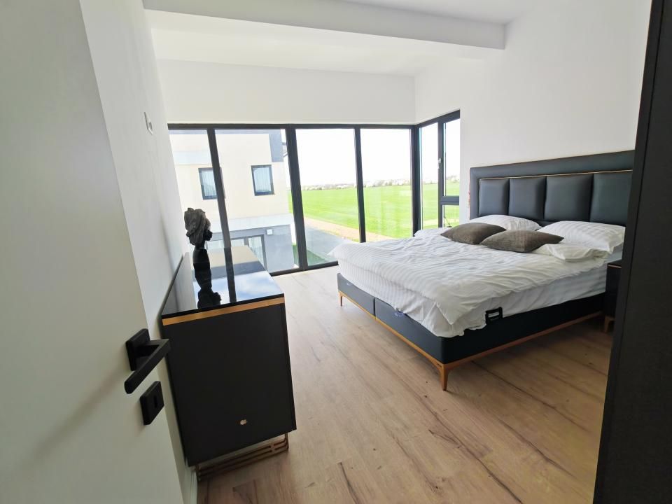 Casă cu 4 camere de vânzare în Tunari – fotografia 31 din 48