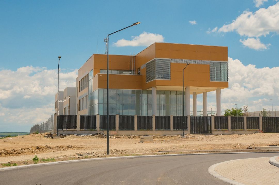 Casă cu 5 camere de vânzare în Central, Pata – fotografia 45 din 50