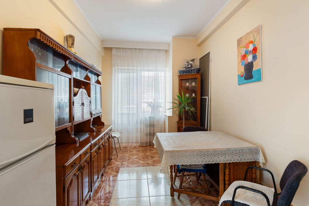 Casă cu 8 camere de vânzare în Faleza Nord, Constanța – fotografia 14 din 25
