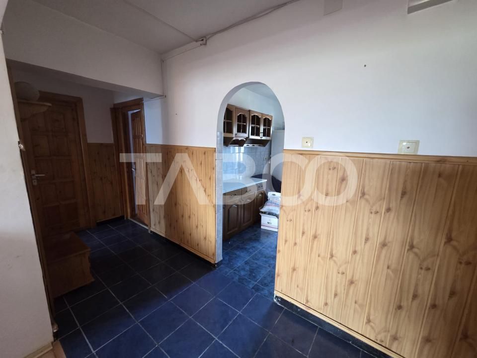 Apartament cu 3 camere de vânzare în Făgăraș – fotografia 9 din 10