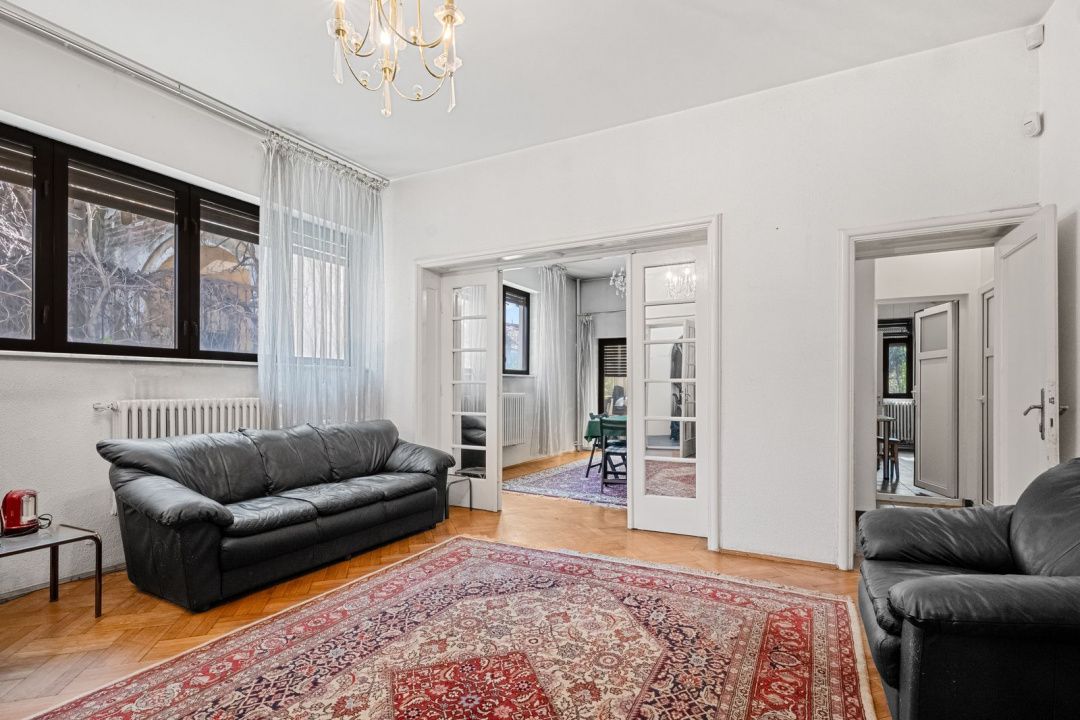 Casă cu 9 camere de vânzare în Dacia, București – fotografia 5 din 40
