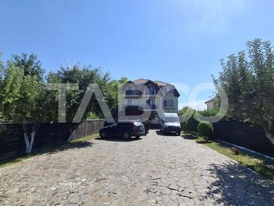 Hotel / pensiune cu 10 camere de vânzare în Prejmer – fotografia 2 din 32