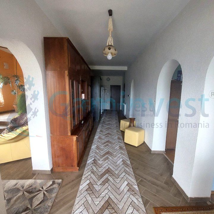 Casă cu 4 camere de vânzare în Valea lui Mihai – fotografia 8 din 10