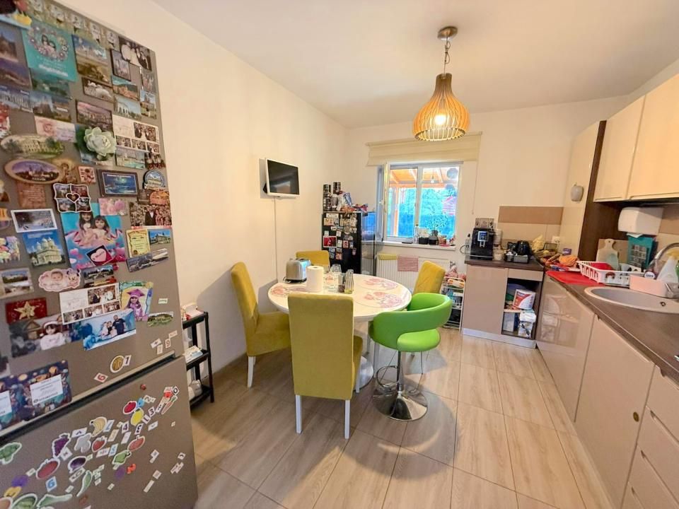 Casă cu 4 camere de vânzare în Central, Berceni – fotografia 7 din 44