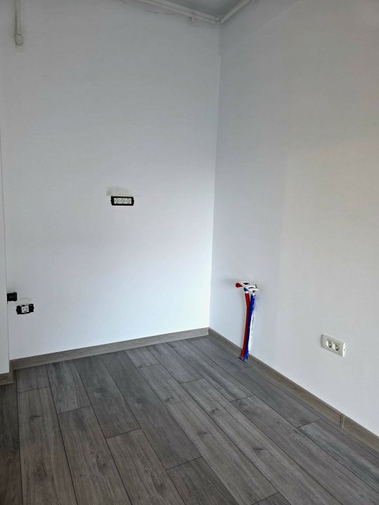 Apartament cu 2 camere de vânzare în Nord, Mamaia-Sat – fotografia 6 din 11