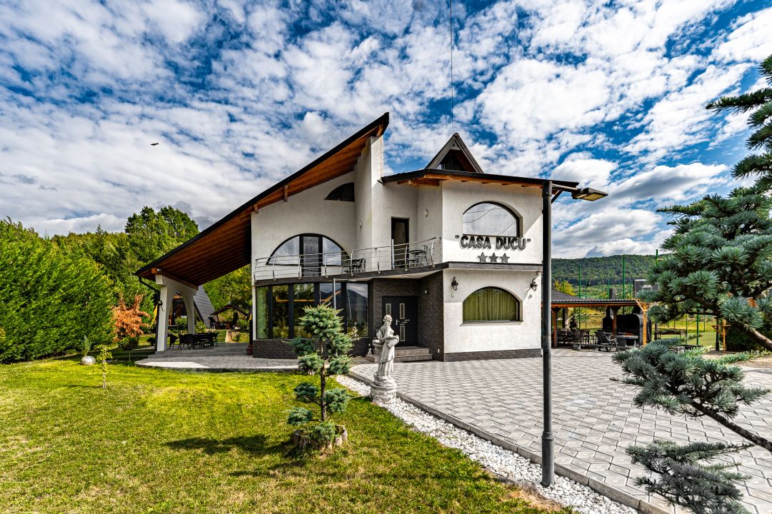Hotel / pensiune cu 8 camere de vânzare în Central, Călimănești – fotografia 20 din 41