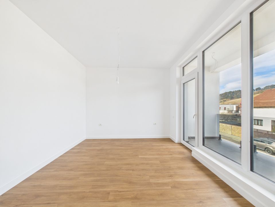Casă cu 4 camere de vânzare în Est, Sânpetru – fotografia 28 din 28