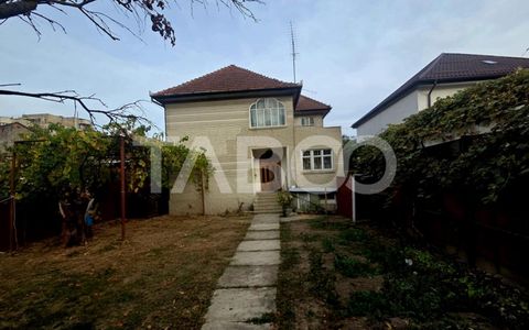 Casă cu 5 camere de vânzare în Făgăraș