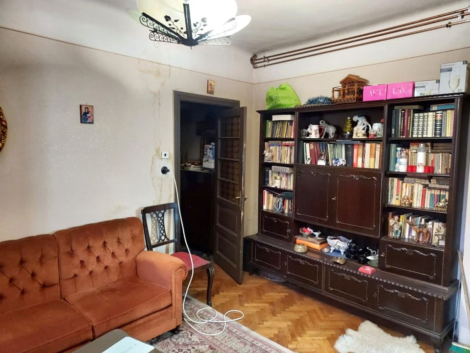 Apartament cu 4 camere de vânzare în Unirii, București – fotografia 8 din 13