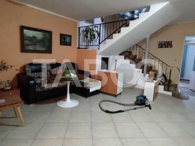 Casă cu 10 camere de vânzare în Rausor – fotografia 5 din 24