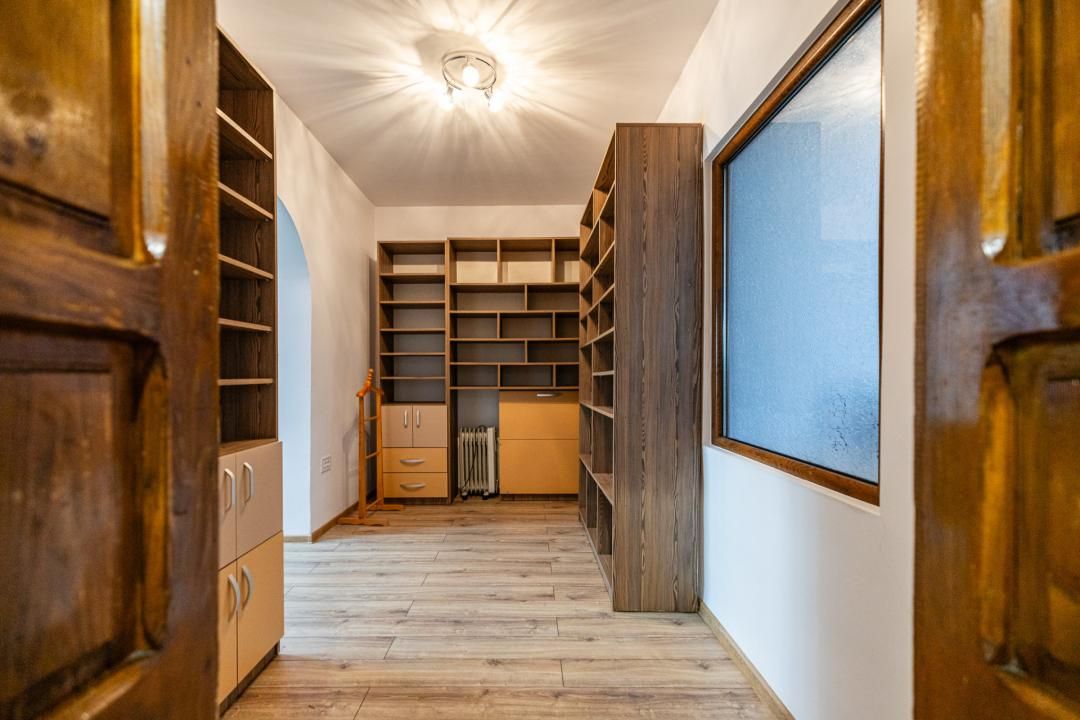 Casă cu 4 camere de vânzare în Central, Dumbrăvița – fotografia 12 din 40