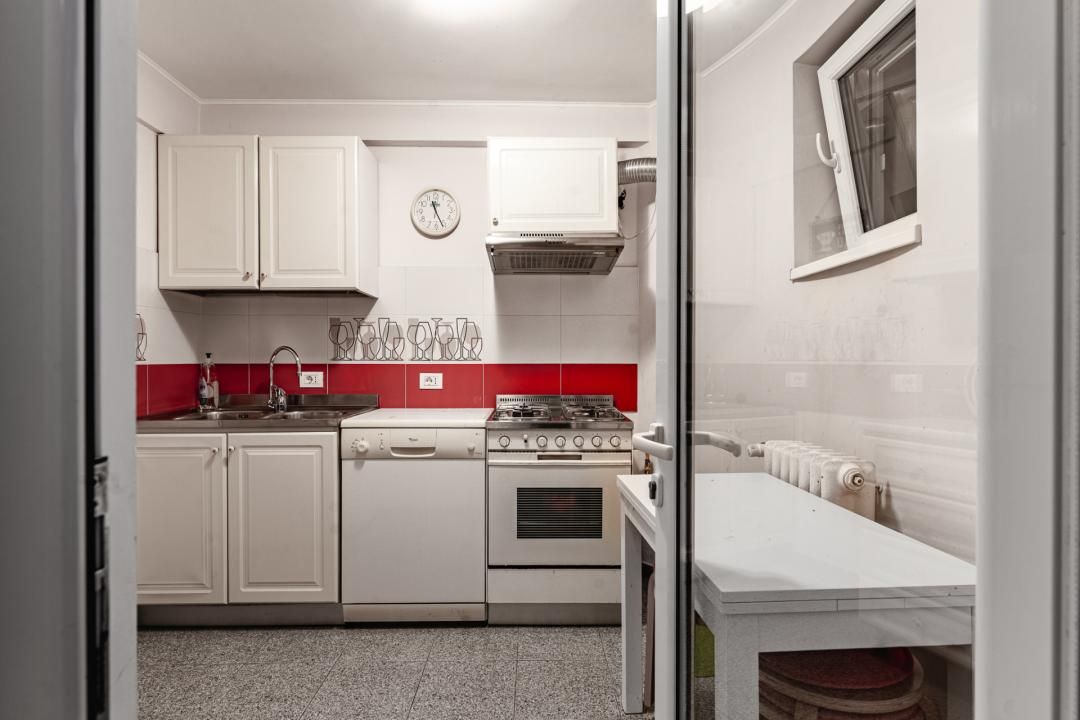 Casă cu 7 camere de vânzare în Ferdinand, București – fotografia 23 din 25