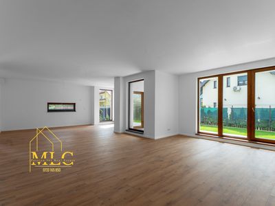 Casă cu 5 camere de vânzare în Central, Saftica – fotografia 3 din 20