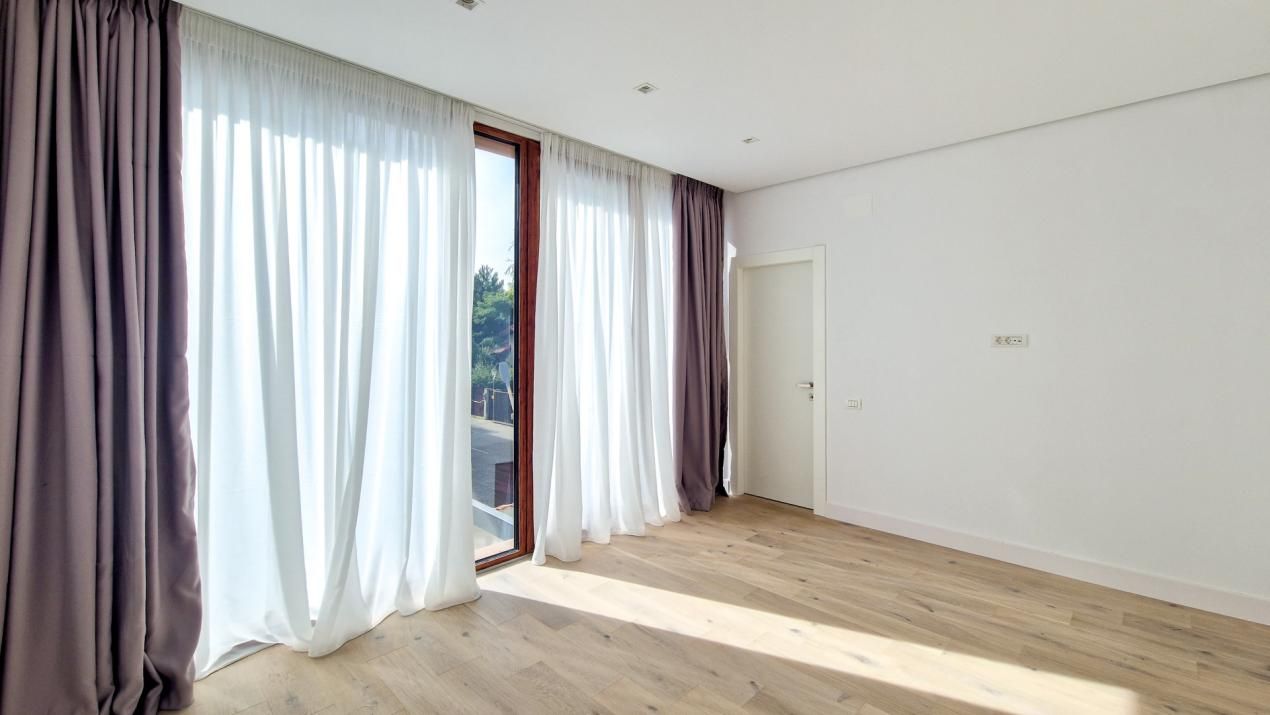 Casă cu 5 camere de vânzare în Central, Voluntari – fotografia 28 din 60