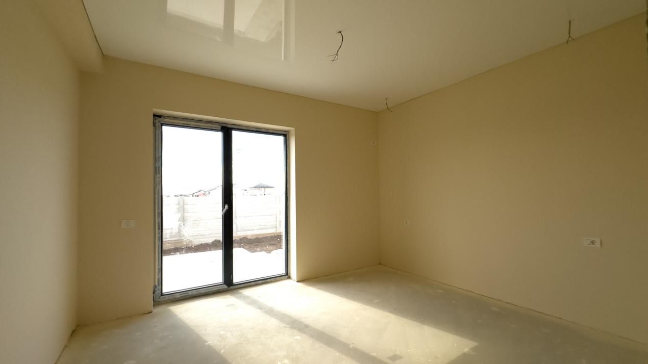 Casă cu 5 camere de vânzare în Central, Berceni – fotografia 5 din 15