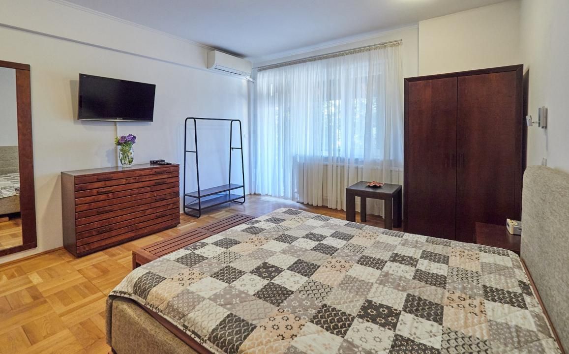 Casă cu 6 camere de închiriat în Bucureștii Noi, București – fotografia 7 din 30