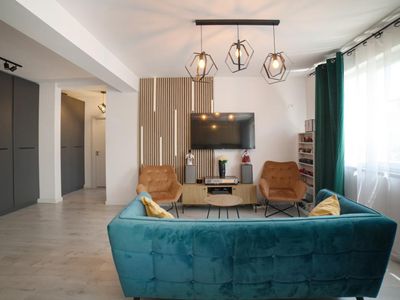 Apartament cu 3 camere de vânzare în Popești-Leordeni – fotografia 3 din 18