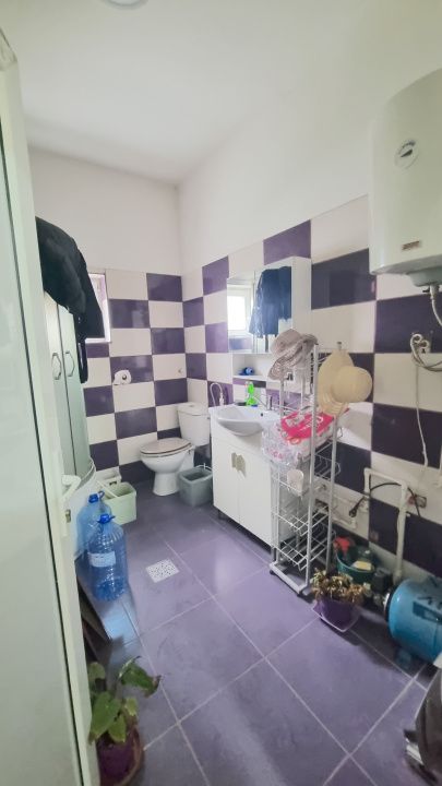 Spațiu comercial cu 3 camere de vânzare în Central, Tamadau Mare – fotografia 7 din 24