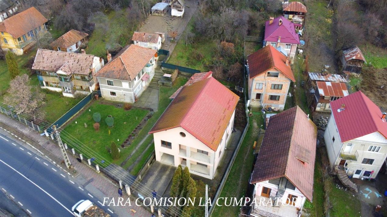 Casă cu 6 camere de vânzare în Sud, Băile Olănești – fotografia 2 din 25