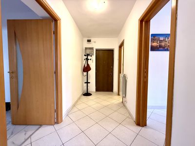 Apartament cu 3 camere de închiriat în Decebal, București – fotografia 5 din 12