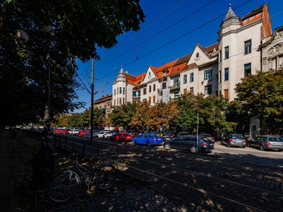 Apartament cu 5 camere de vânzare în Iosefin, Timișoara – fotografia 2 din 25