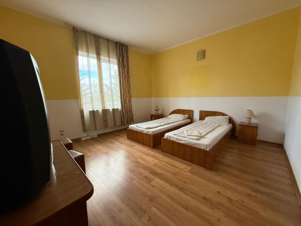 Hotel / pensiune cu 25 camere de vânzare în Sighetu Marmației – fotografia 35 din 51