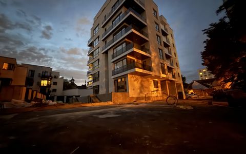 Apartament cu 3 camere de vânzare în Mosilor, București