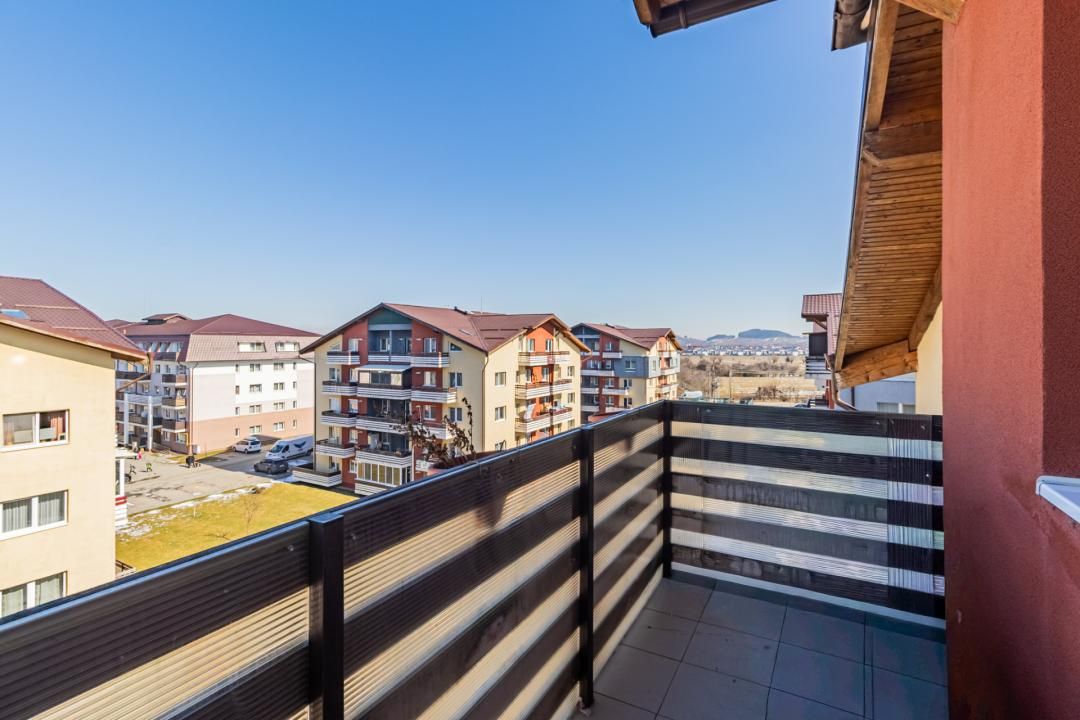 Apartament cu 3 camere de vânzare în Tractorul, Brașov – fotografia 14 din 17