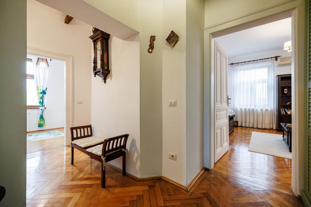 Apartament cu 3 camere de vânzare în Iosefin, Timișoara – fotografia 10 din 46
