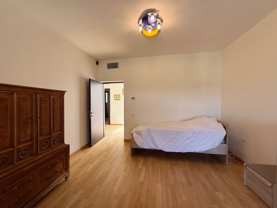 Casă cu 4 camere de închiriat în Pantelimon – fotografia 23 din 41