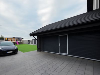 Casă cu 6 camere de vânzare în Domnești – fotografia 3 din 25