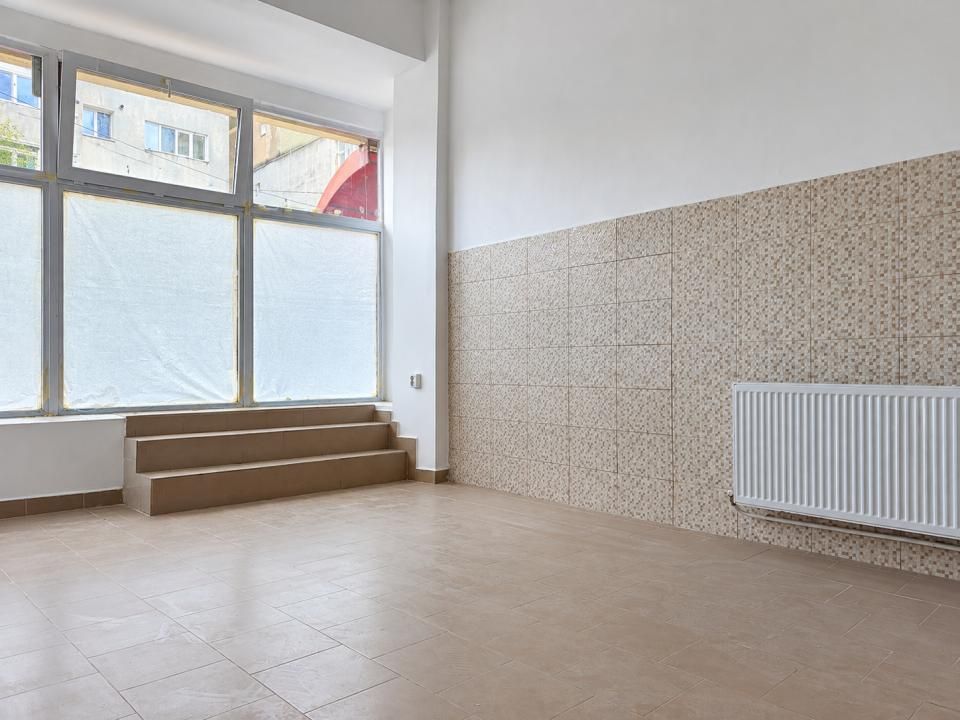 Spațiu comercial cu 5 camere de închiriat în Sud, Bacău – fotografia 6 din 16