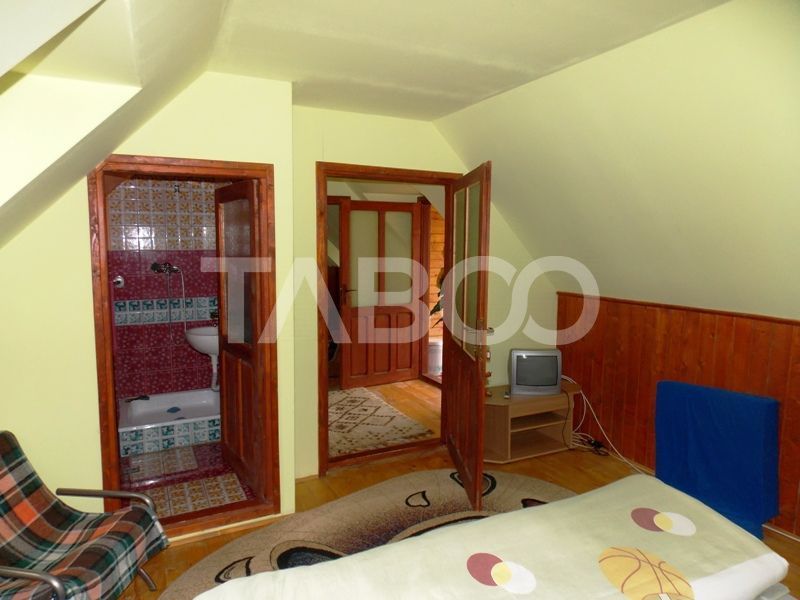 Hotel / pensiune cu 13 camere de vânzare în Cârțișoara – fotografia 47 din 53