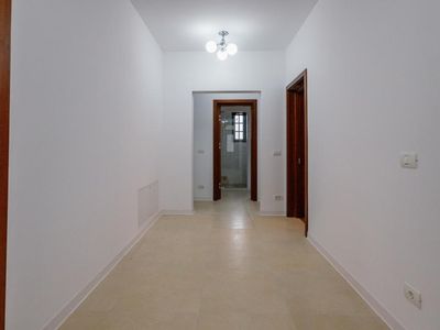 Casă cu 4 camere de vânzare în Central, Ștefănești – fotografia 2 din 64