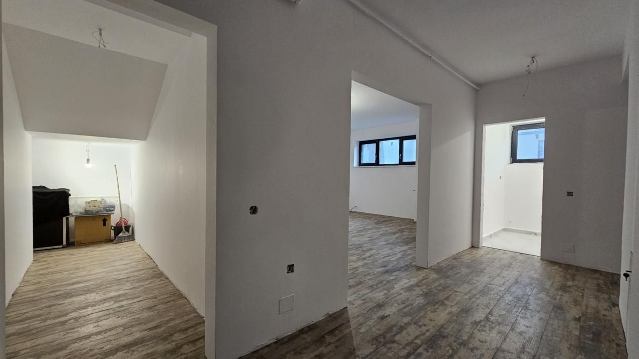 Apartament cu 3 camere de vânzare în Crângași, București – fotografia 8 din 19