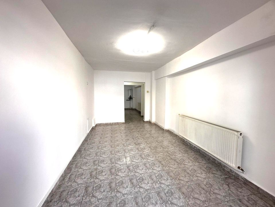 Spațiu comercial cu 2 camere de închiriat în Cetate, Alba Iulia – fotografia 19 din 25