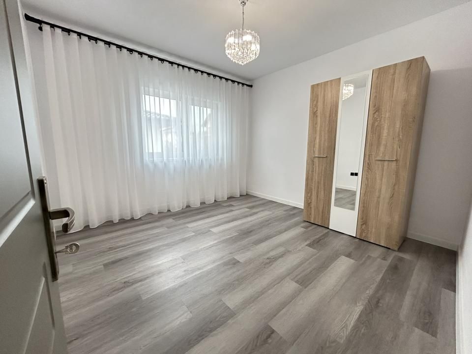 Casă cu 5 camere de vânzare în Bucium, Iași – fotografia 12 din 17