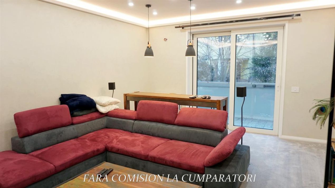 Apartament cu 4 camere de vânzare în Central, Râmnicu Vâlcea – fotografia 13 din 28