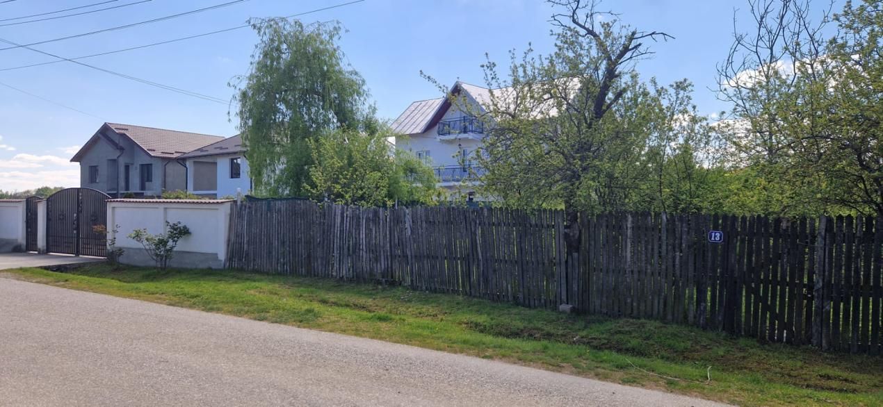 Teren de vânzare în Central, Babana – fotografia 1 din 4