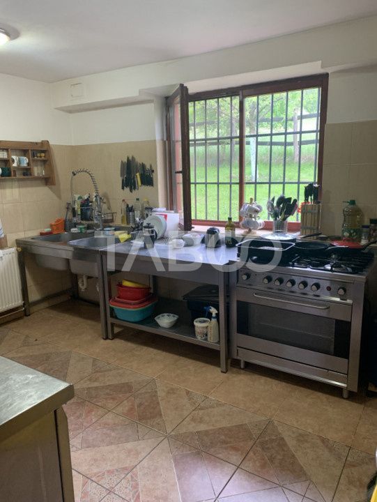 Hotel / pensiune cu 9 camere de vânzare în Fantanele – fotografia 35 din 35