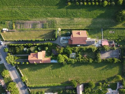 Casă cu 6 camere de vânzare în Comănești – fotografia 5 din 72