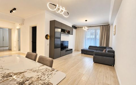 Apartament cu 3 camere de vânzare în Pipera, București