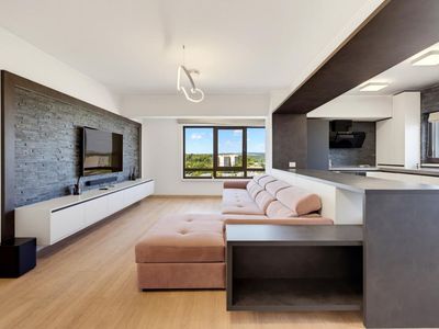 Apartament cu 3 camere de vânzare în Tătărași, Iași – fotografia 2 din 32