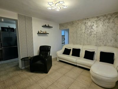 Apartament cu 3 camere de vânzare în Kamsas, Constanța – fotografia 3 din 15