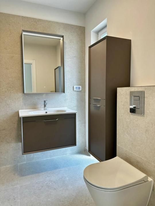 Casă cu 6 camere de vânzare în Sisesti, București – fotografia 14 din 15
