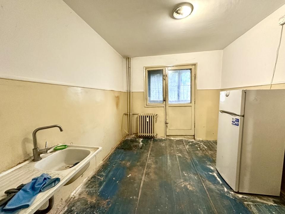 Apartament cu 4 camere de vânzare în Rahova, București – fotografia 4 din 9