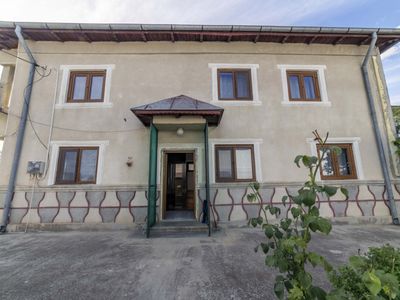 Casă cu 3 camere de vânzare în Central, Tartasesti – fotografia 4 din 15
