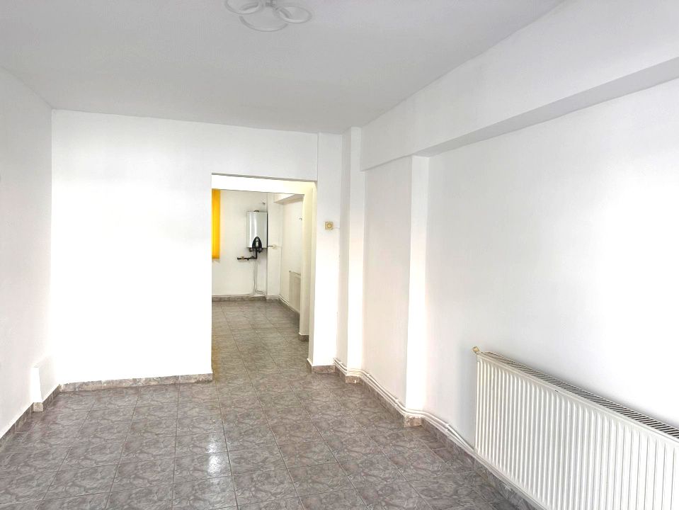 Spațiu comercial cu 2 camere de închiriat în Cetate, Alba Iulia – fotografia 17 din 25