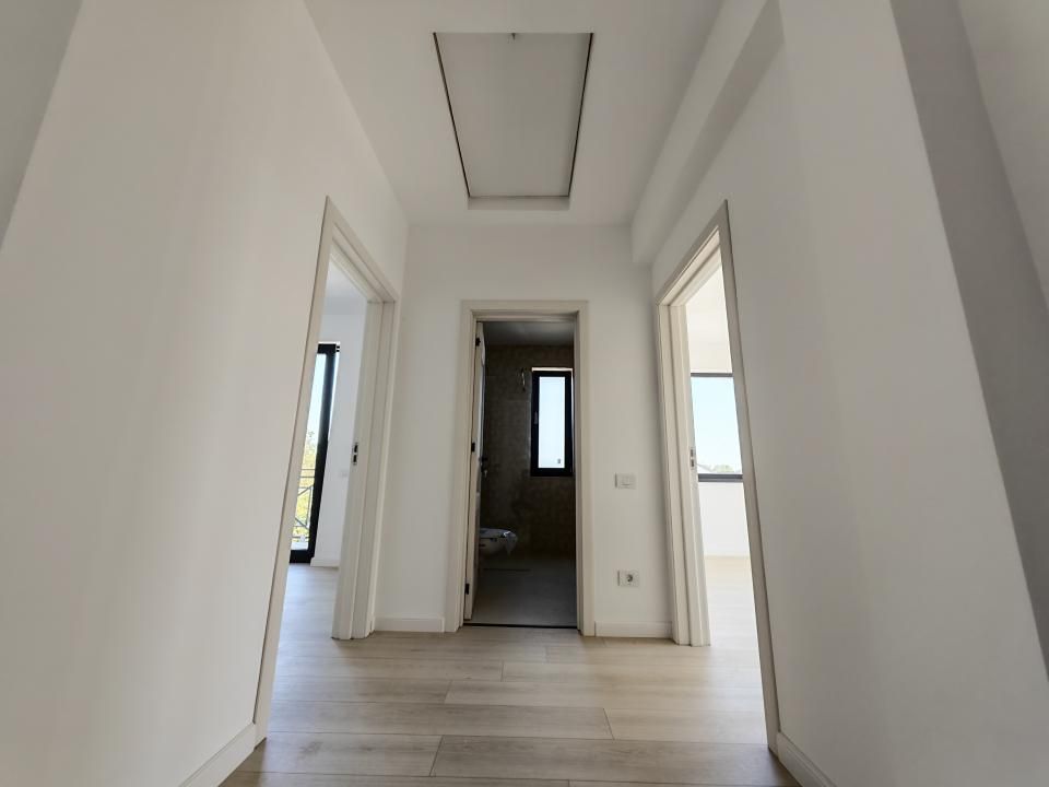 Casă cu 4 camere de vânzare în Est, Tunari – fotografia 13 din 27